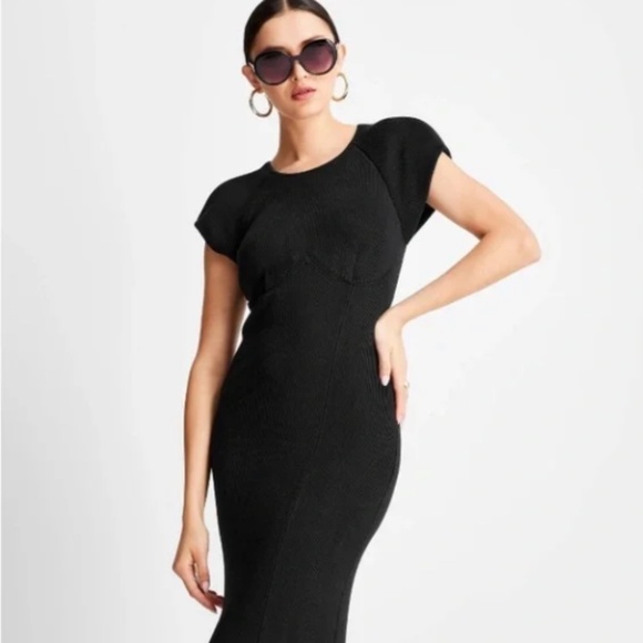🔥Sexy Short Sleeve Chic Wedding Special Event Stretch Bodycon Midi Dress🔥 - Picture 1 of 3
